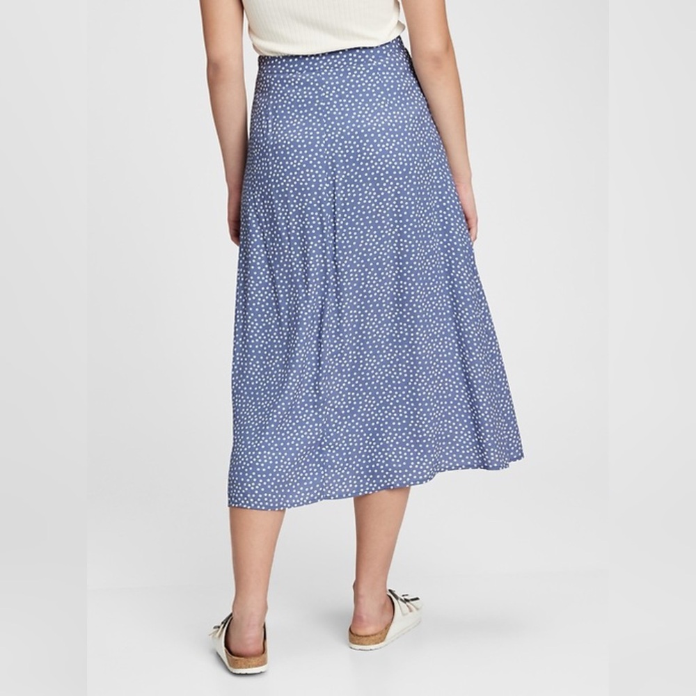 GAP Blue Polka Dot Button-Down Skirt - Picture 2 of 9